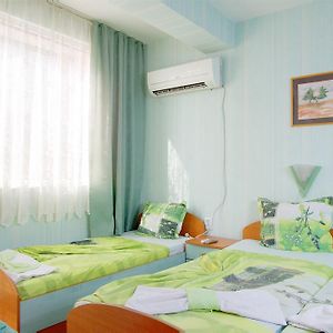 Dreibettzimmer